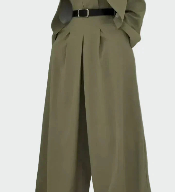 Elegant and Modern Jumpsuit Jacket