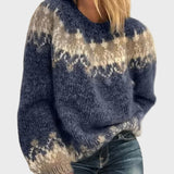 Cozy – Knitted Pullover with High Collar