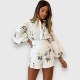 Two-piece set with a charming floral pattern