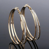 Retro earrings made of gold