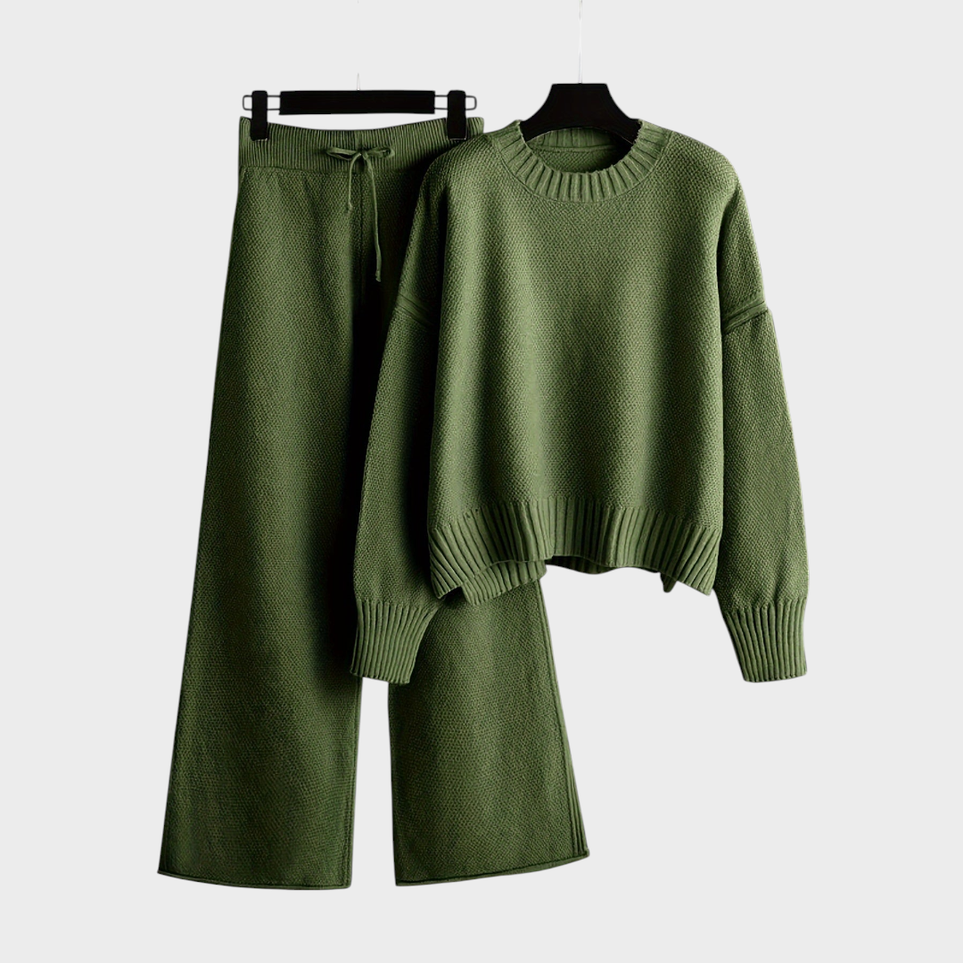 Veronika - Comfortable Knit Set