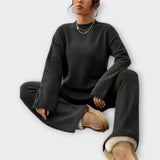 Genoveva – Comfortable Set