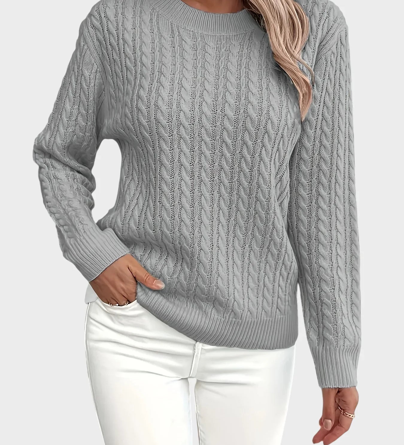 Boža - Women's Cable Knit Sweater