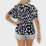 Izabela - Casual T-Shirt with Round Neck
