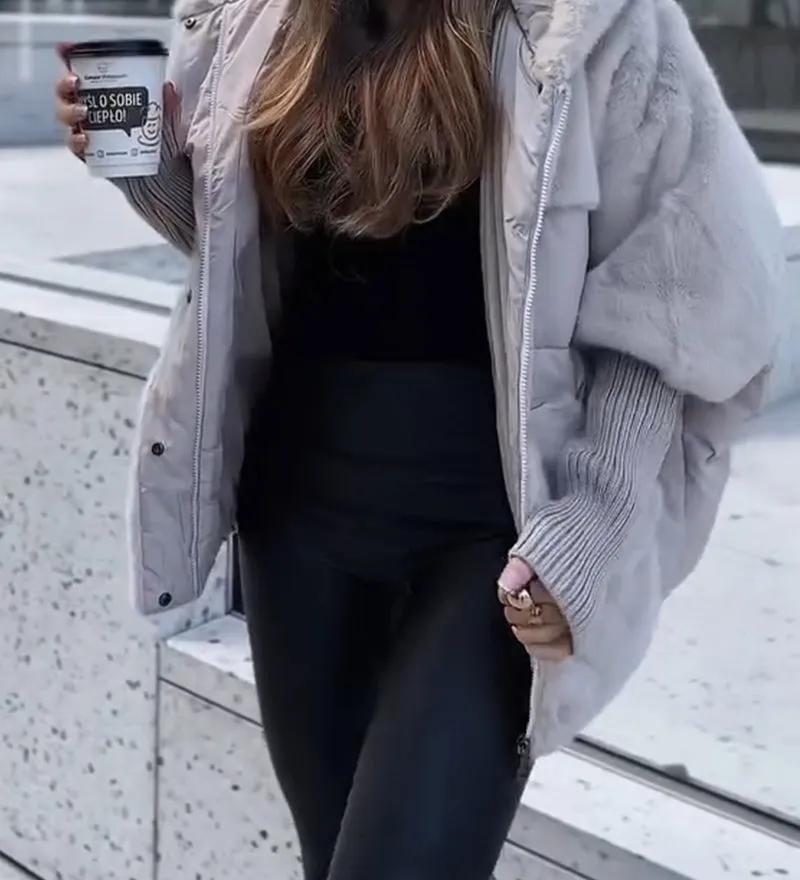 Ava - Elegant Fluffy Coat