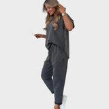 Complete for Every Day: T-shirt and Jogger Pants