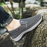 Comfortable and Breathable Men's Walking Shoes