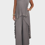 Falten Jumpsuit with Short Sleeves and Top