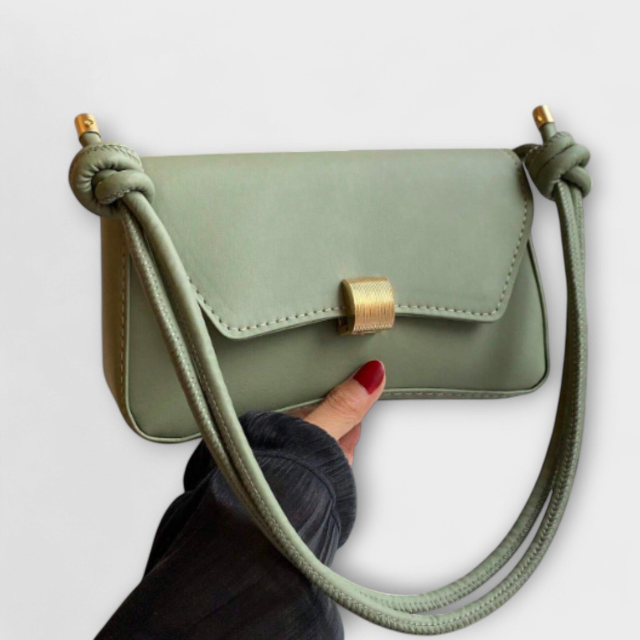 Anda - Vintage Bag with Strap