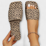 Jasmina - Flat loafers with leopard pattern