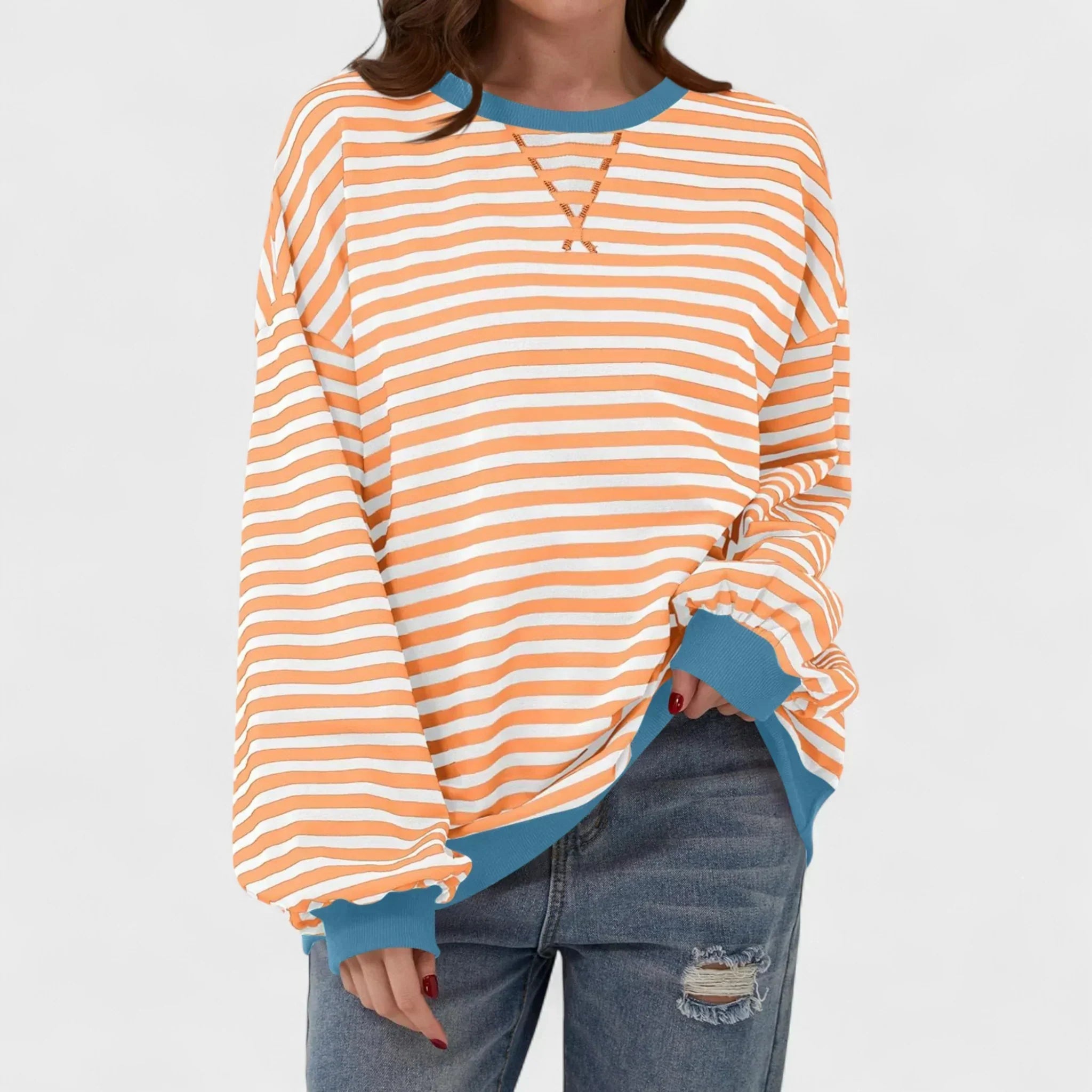 Ksenija - Striped sweater with long sleeves and round neckline