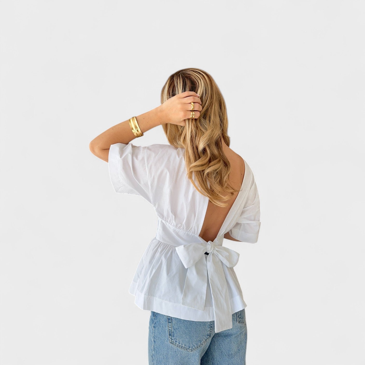 Margareta – Elegant Blouse with Collar