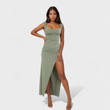 Constança - Elegant Long Dress with Open Back