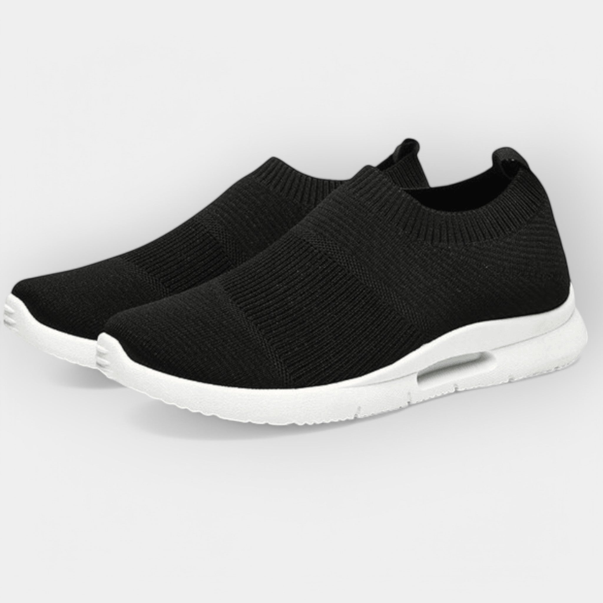 Sports Shoes with Advanced Cushioning