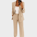 Aldona Elegant Business Suit for a Chic and Professional Look