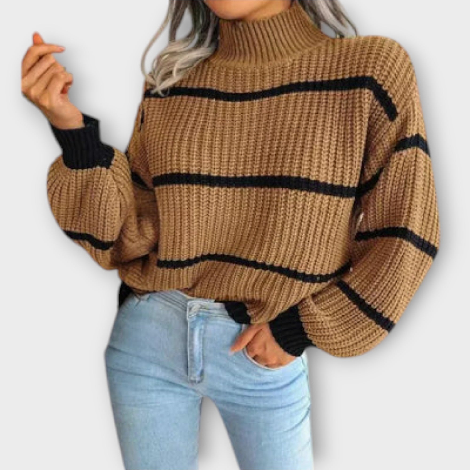Chavala - Sweater with Collar and Striped Pattern