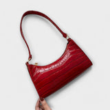 Bernarda - Elegant Leather Bag with Shine