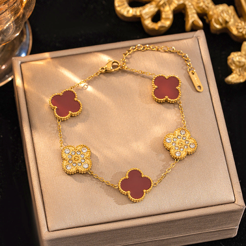 CLAVERIA – stylish statement bracelets