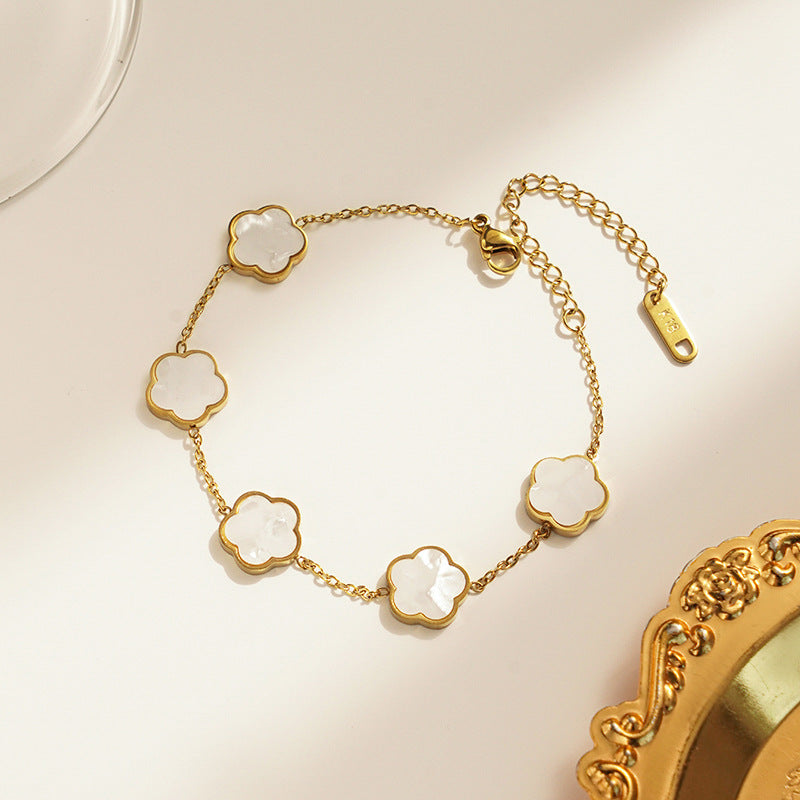 CLAVERIA – stylish statement bracelets