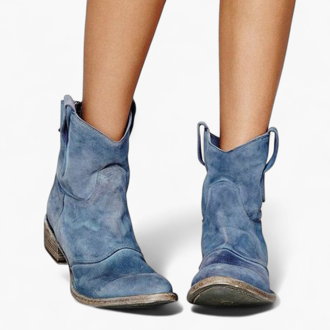 Kamilė – Timeless Boots
