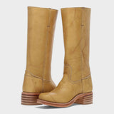Agneza – classic riding boots with a high cut for optimal comfort and style