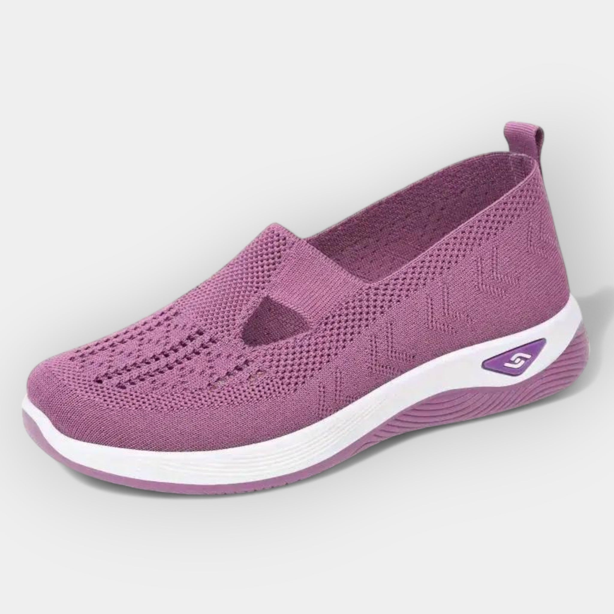 Anatomical Shoes with Comfortable Breathable Design