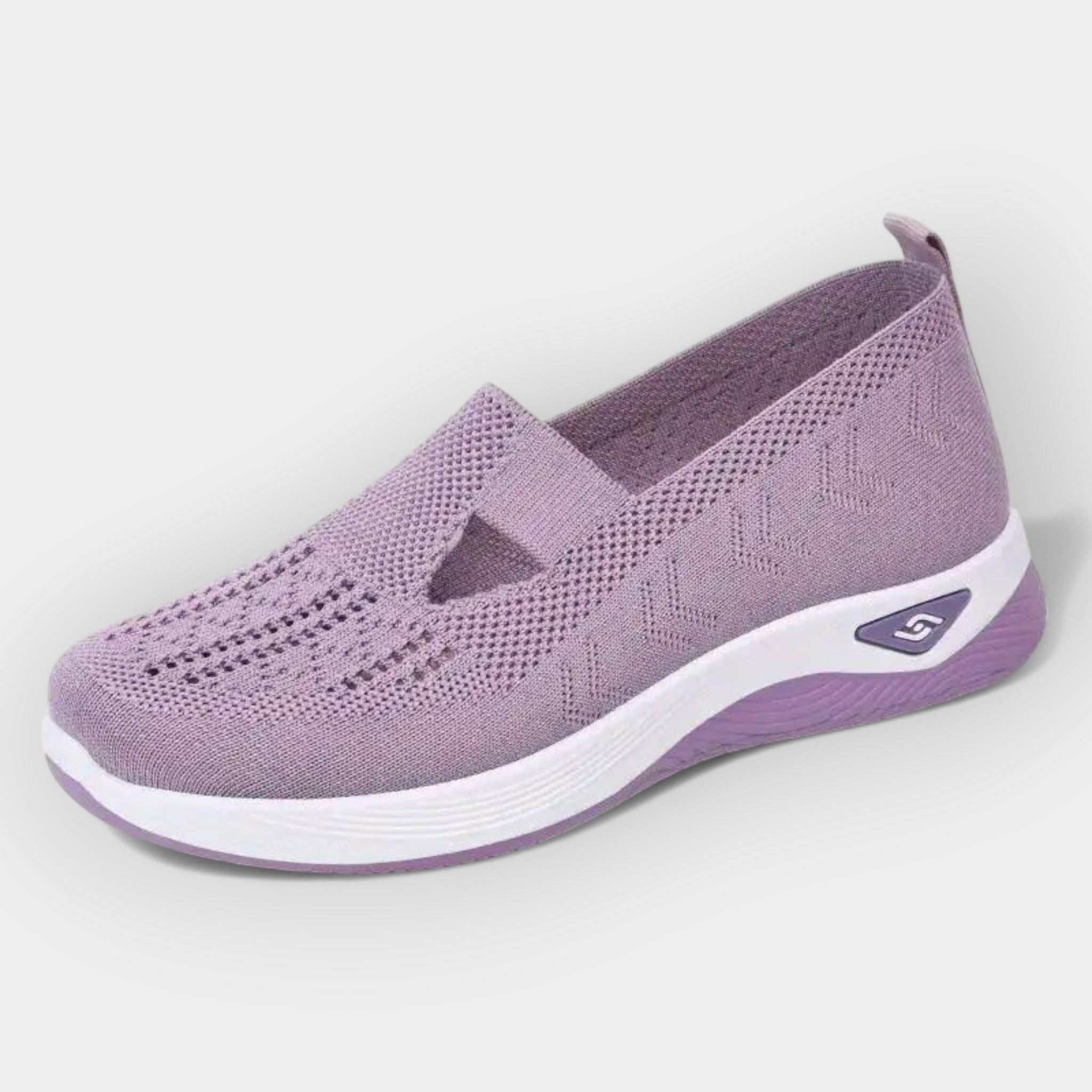 Anatomical Shoes with Comfortable Breathable Design