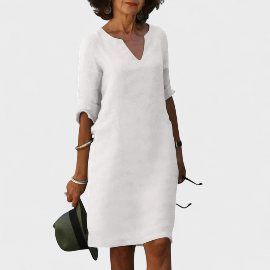 Lana - Dress with V-Neck