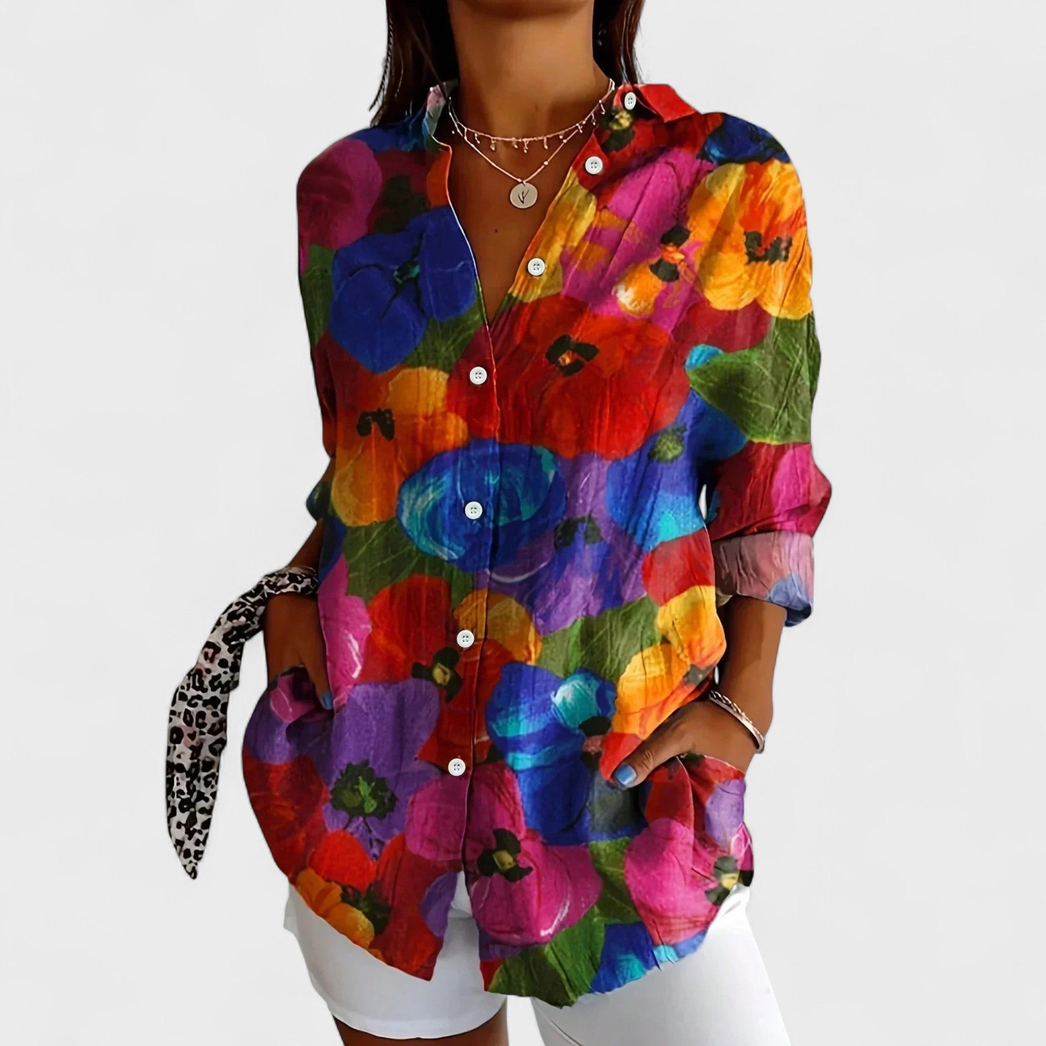 Antonija - T-Shirt with Colorful Pattern