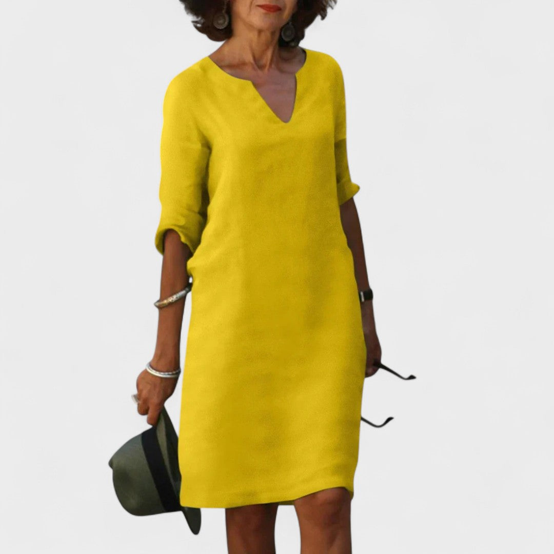 Lana - Dress with V-Neck
