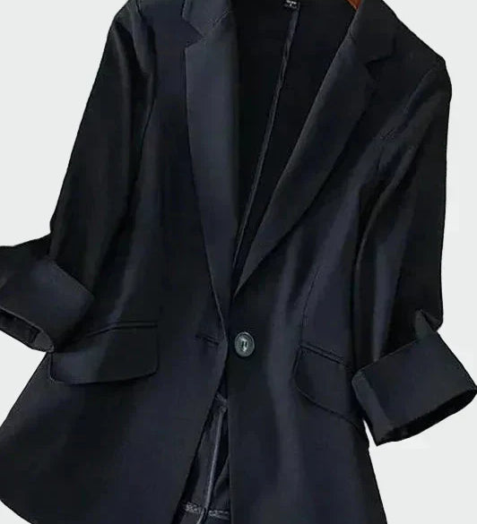 Adriana - Blazer in a Modern Cut