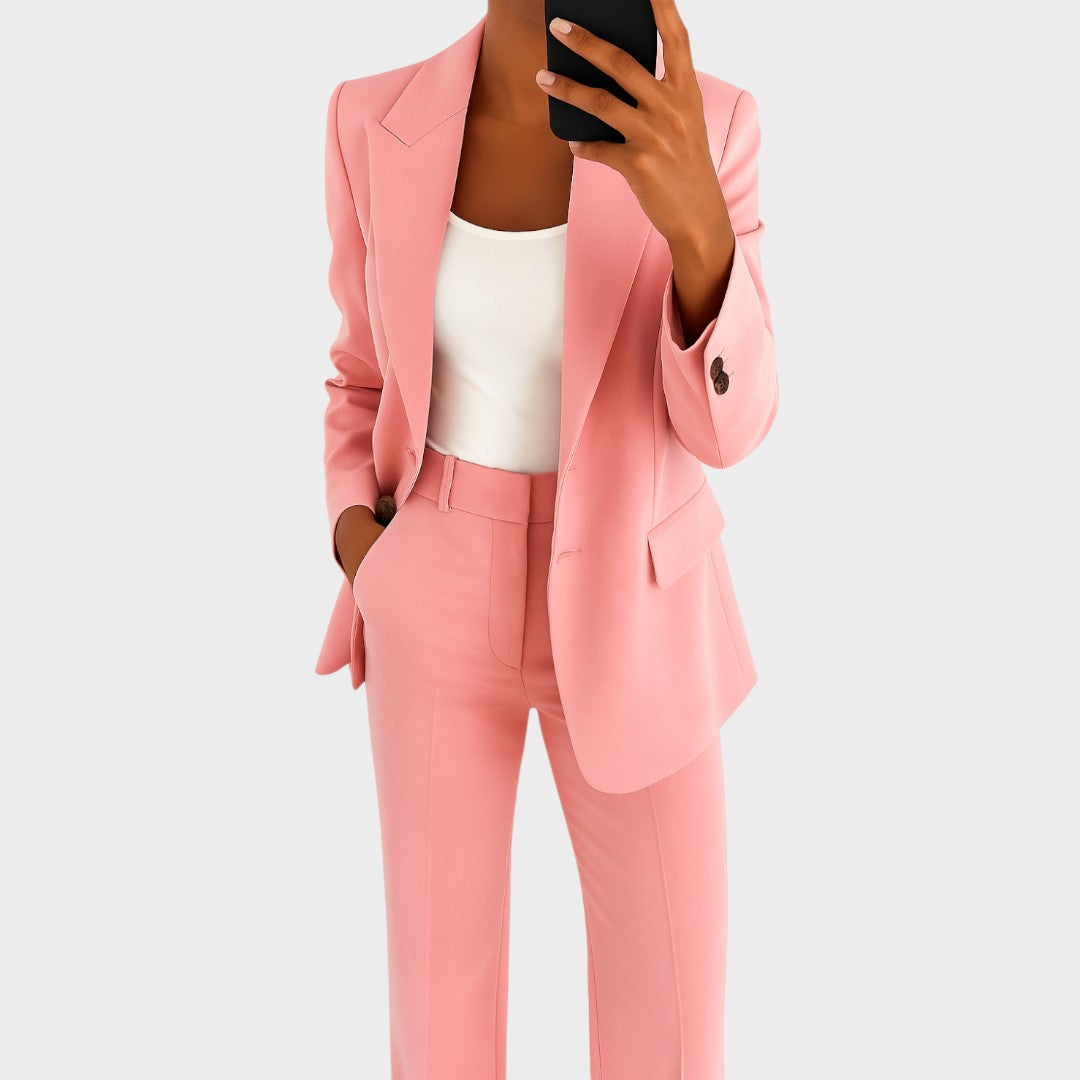 Aldona Elegant Business Suit for a Chic and Professional Look