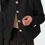 Elegant Blazer in Modern Design