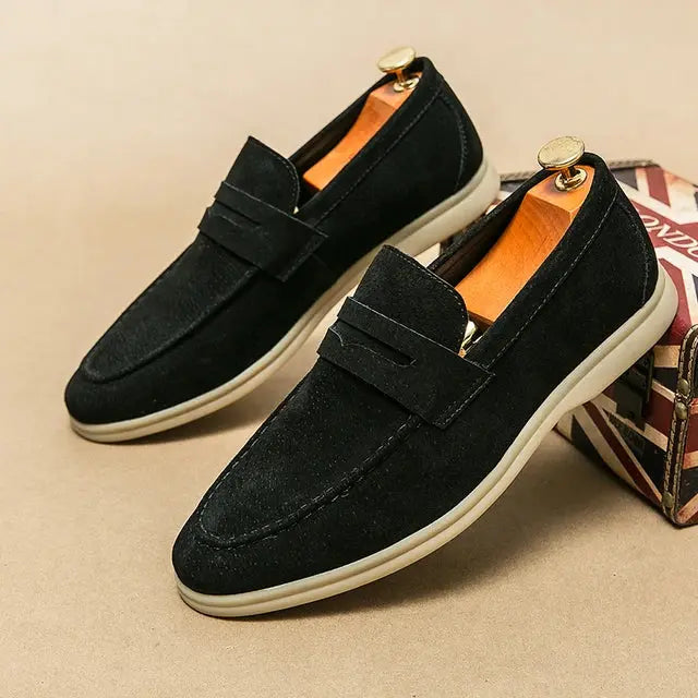 James™ - Elegant Lace-Up Shoes