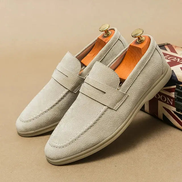 James™ - Elegant Lace-Up Shoes