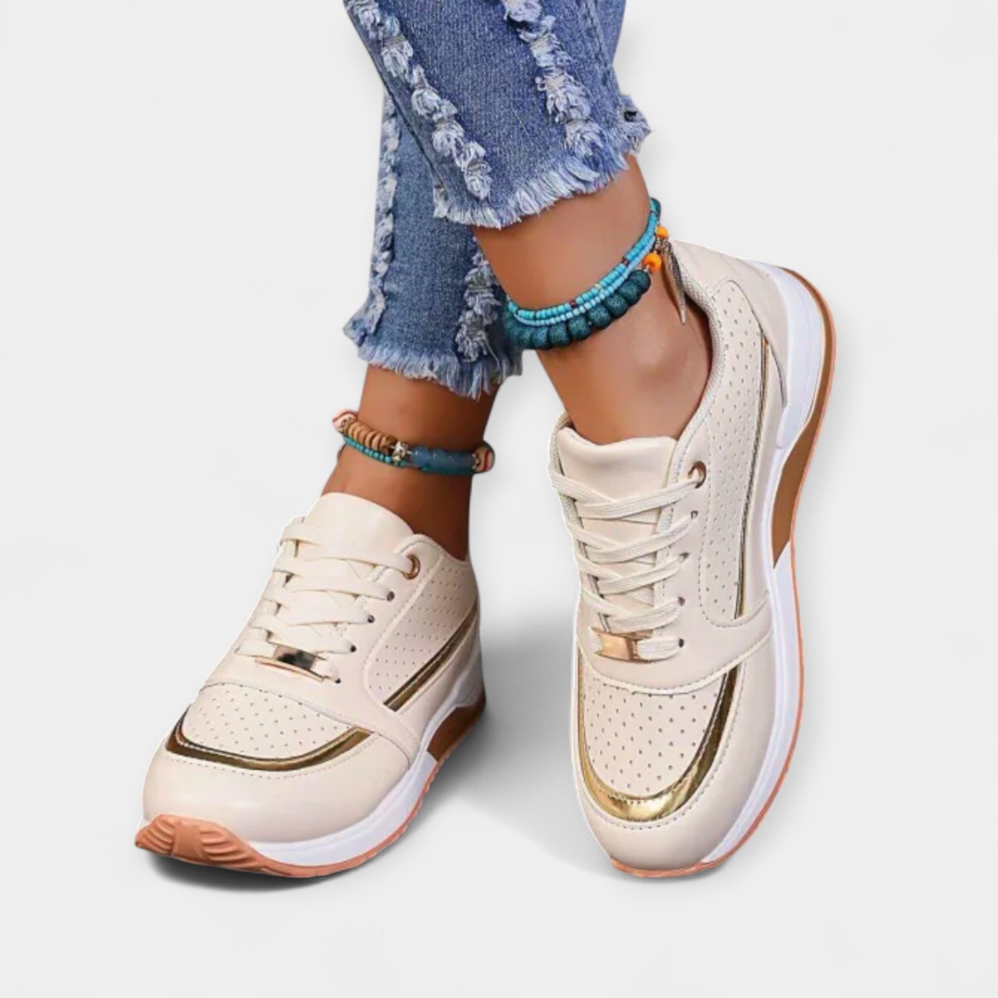 Sports Shoes
