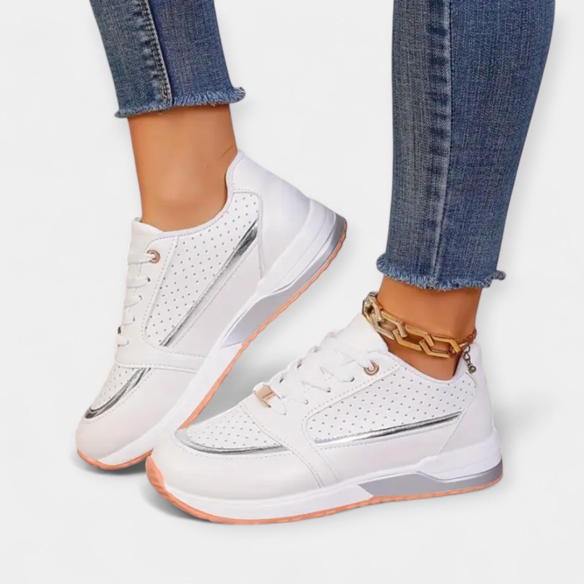 Sports Shoes