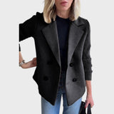 Emma - Elegant blazer with knitted sleeves