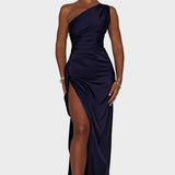 Emberly - Maxi dress with one shoulder and high slit