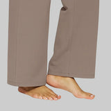 Klara | Comfortable elastic material pants for every woman