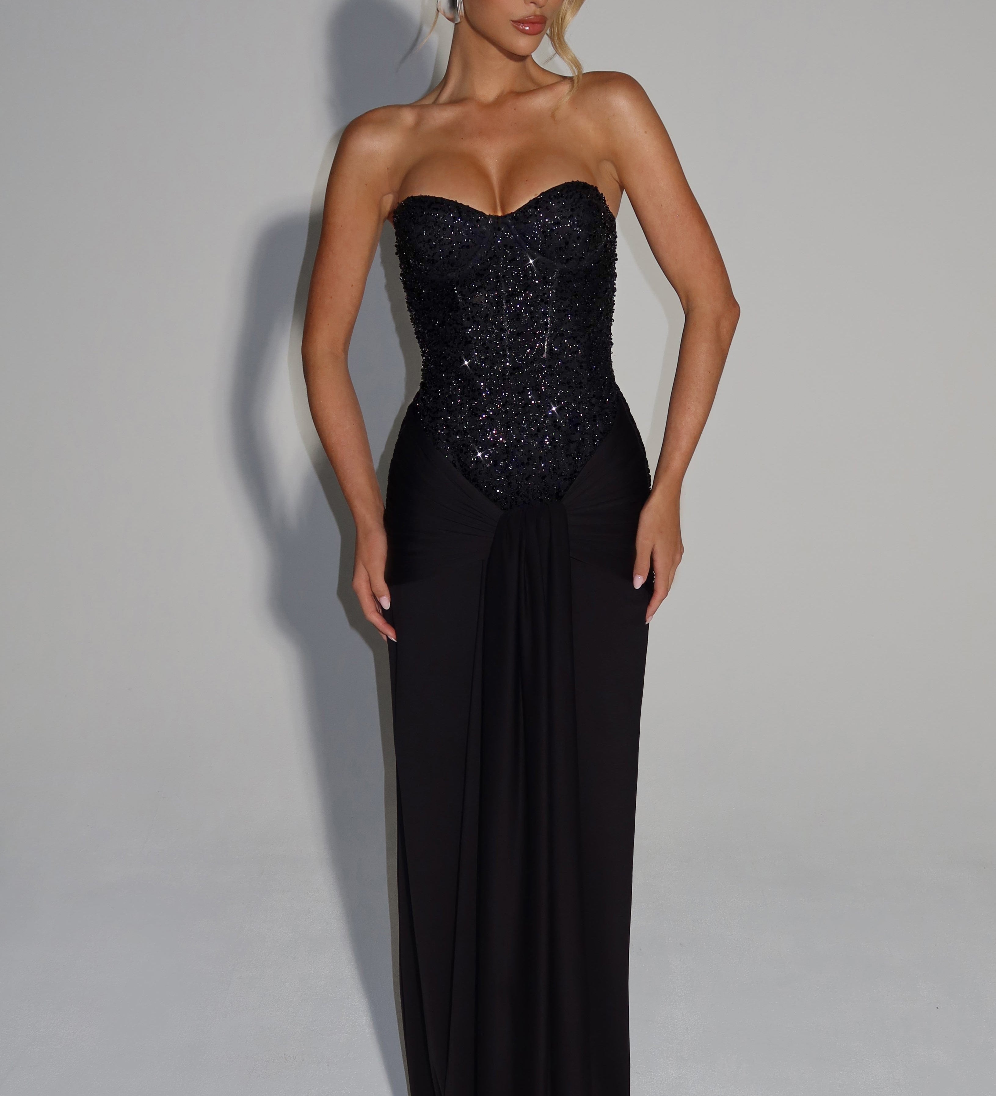 Nomi - Perfect Dress