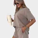 Complete for Every Day: T-shirt and Jogger Pants