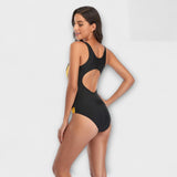 Inês – Sporty swimsuit with cut-outs