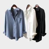 Shirt with Elegant Line and Modern Detail
