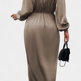 Giada - Elegant Pink Dress with V-Neck and Side Slit