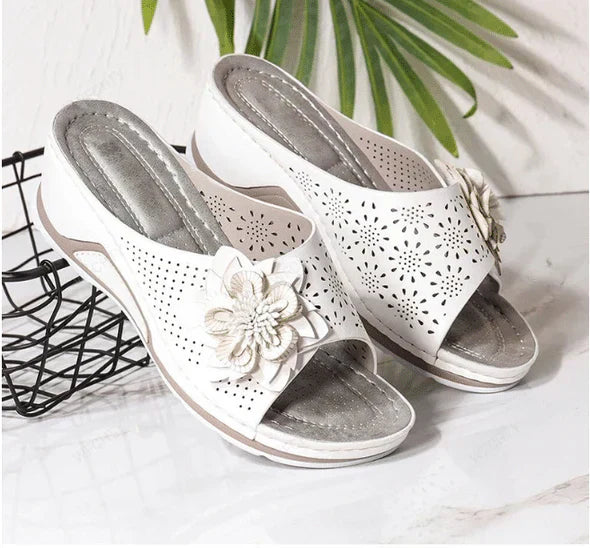 Maja - orthopedic sandals